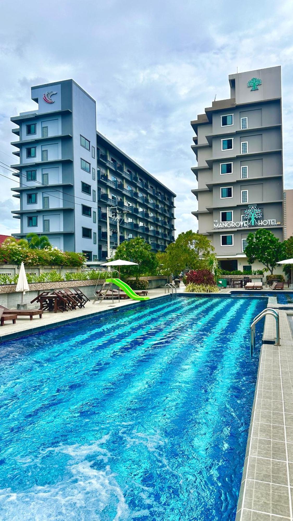 Mangrove Prestige Hotel Na Chom Thian Exterior photo